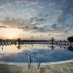 Sun Apartahotel