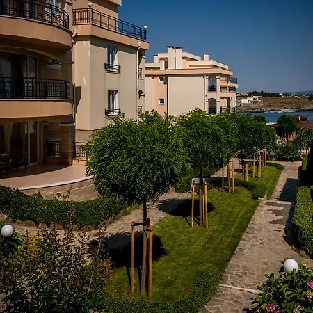 Ξενοδοχείο με διαμερίσματα Sun Arapya