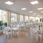 Sun شقة فندقية 4*