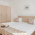 Sun 4*