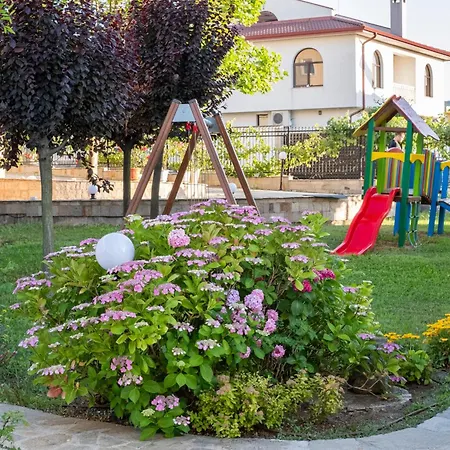 сън ризорт Апартхотел
