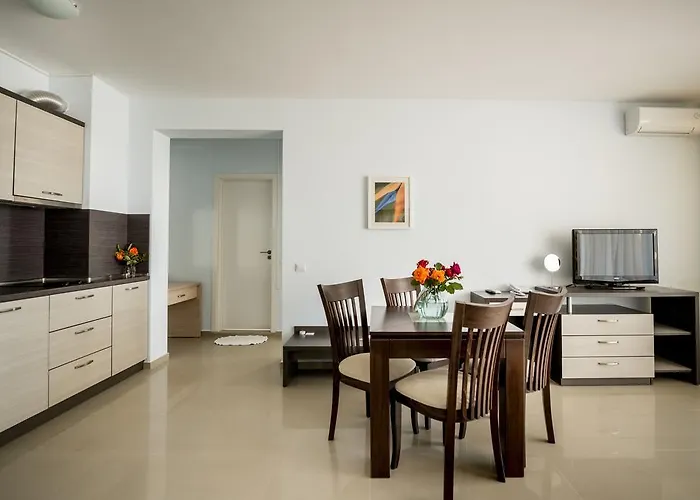 сън ризорт Апартхотел 4*